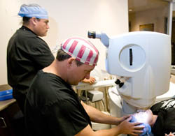 Dr. Petelin - Scottsdale Lasik Eye Surgeon